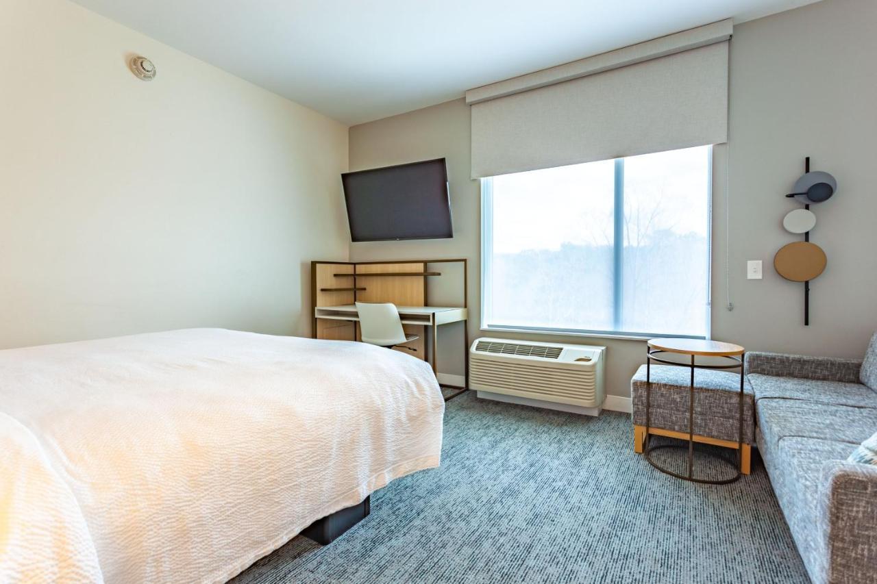 Towneplace Suites By Marriott Raleigh - University Area Exterior photo