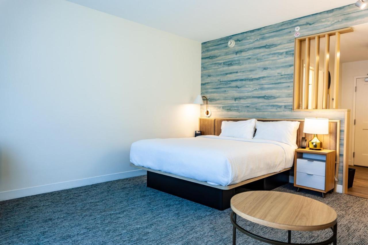 Towneplace Suites By Marriott Raleigh - University Area Exterior photo